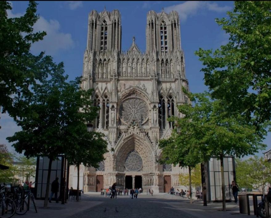 La Place Des Sacres, Proche Gare Et Centre 兰斯 外观 照片